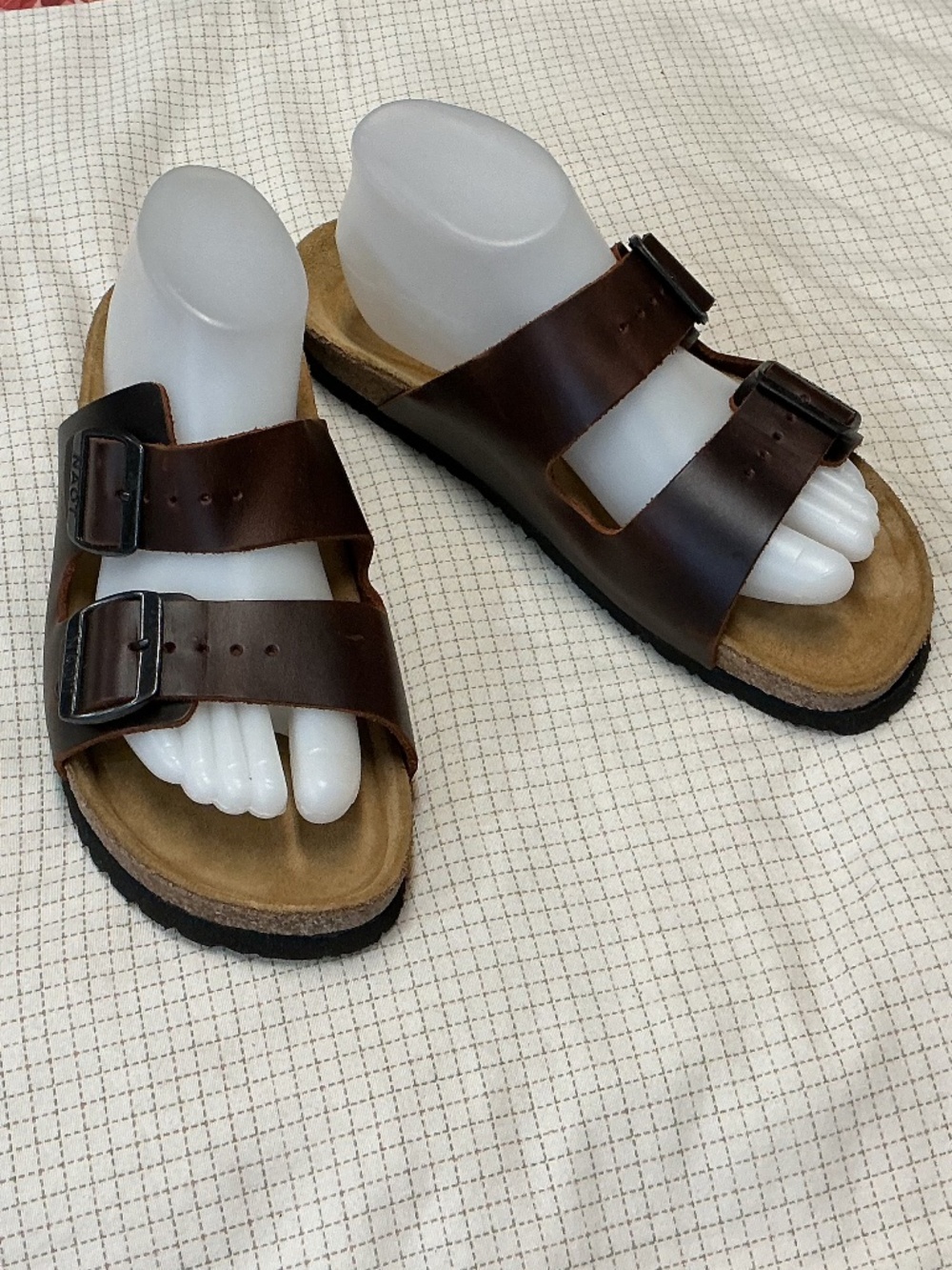 Naot Santa Barbara sandals leather straps brown women’s 9 EU 40 narrow